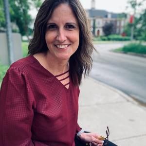 Meet your Posher, Lisa